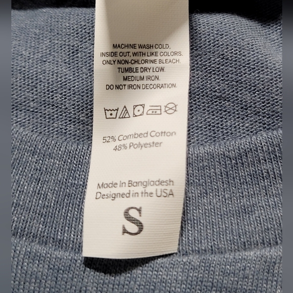 Dusty Blue Tee 🇺🇸 "Home of the FREE, because of the Brave" Size Small ❤️🤍💙 - Picture 3 of 6